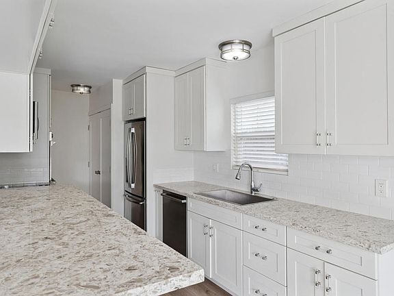 5th image of 5119 River Ave