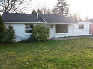 5704 241st St SW, Mountlake Terrace, WA 98043