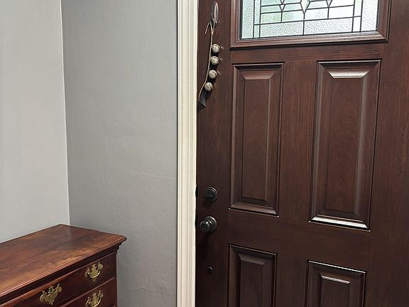 3rd image of 1004 Bryn Mawr Blvd