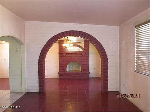 3rd image of 3725 W Parkway Dr