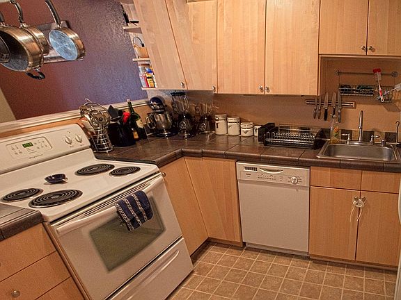 3rd image of 12700 NE 116th St #K30