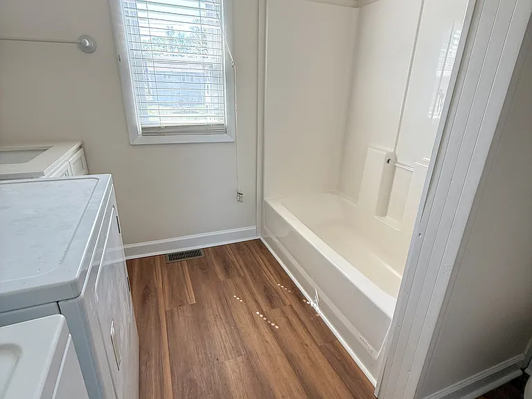 621 Hamilton St — Photo 5