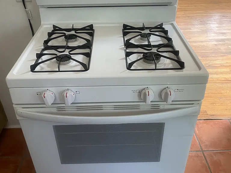 1213 Girard Blvd SE #A — Photo 16