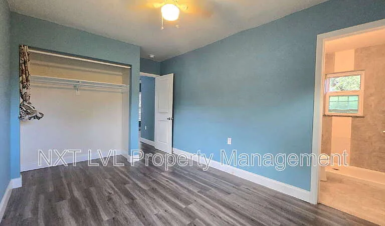 240 W Mariana Ave #B — Photo 8