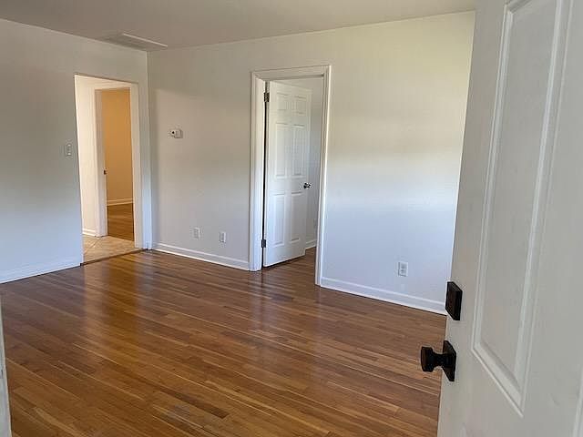 1st image of 1914 Jersey Ave APT 4