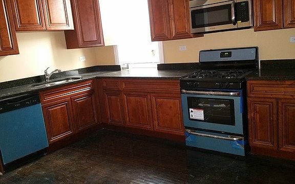 2nd image of 4739 W Washington Blvd