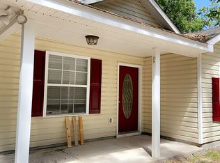 42 Renegade Rd, Crawfordville, FL 32327