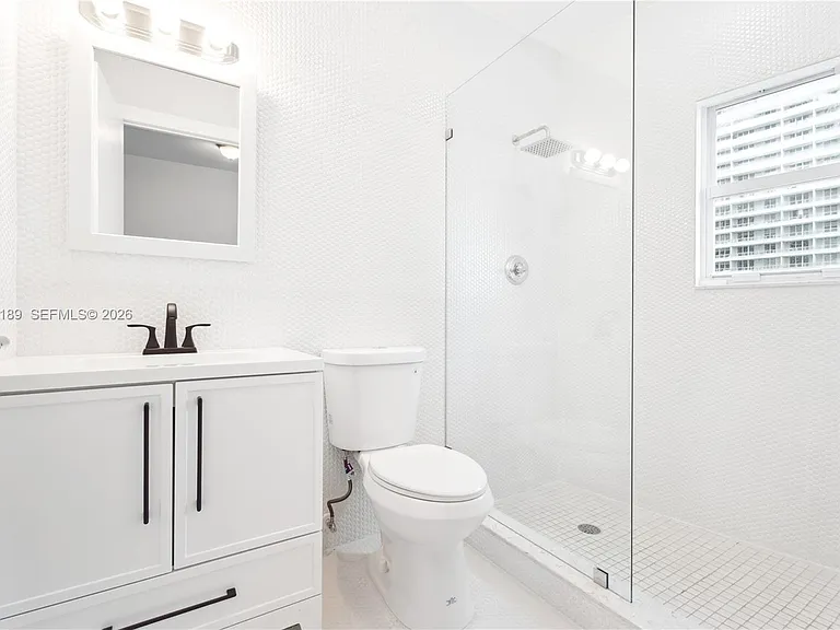 1402 Brickell Bay Dr #1601 — Photo 15