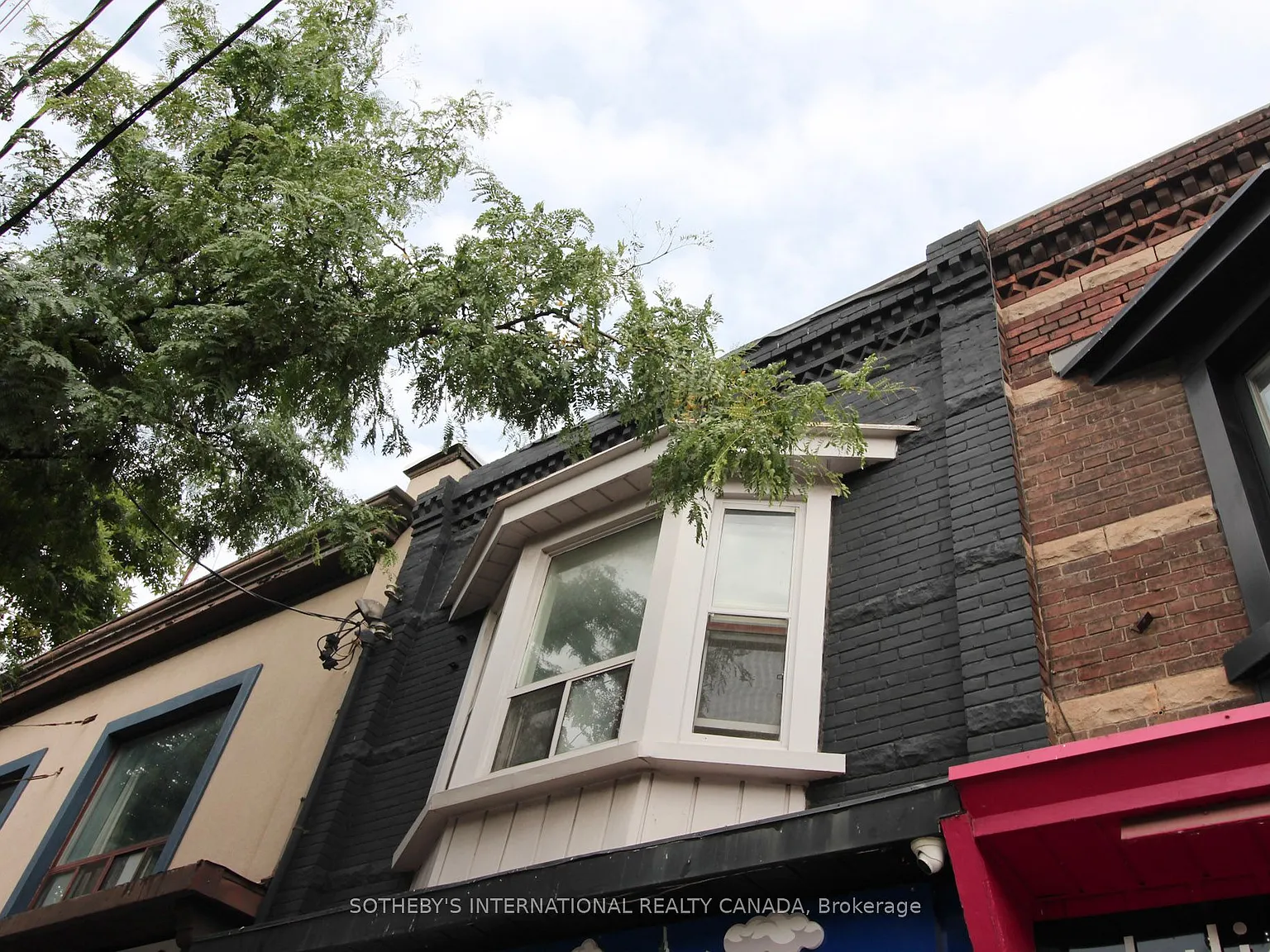 2 bed, $2,400 — Photo 2