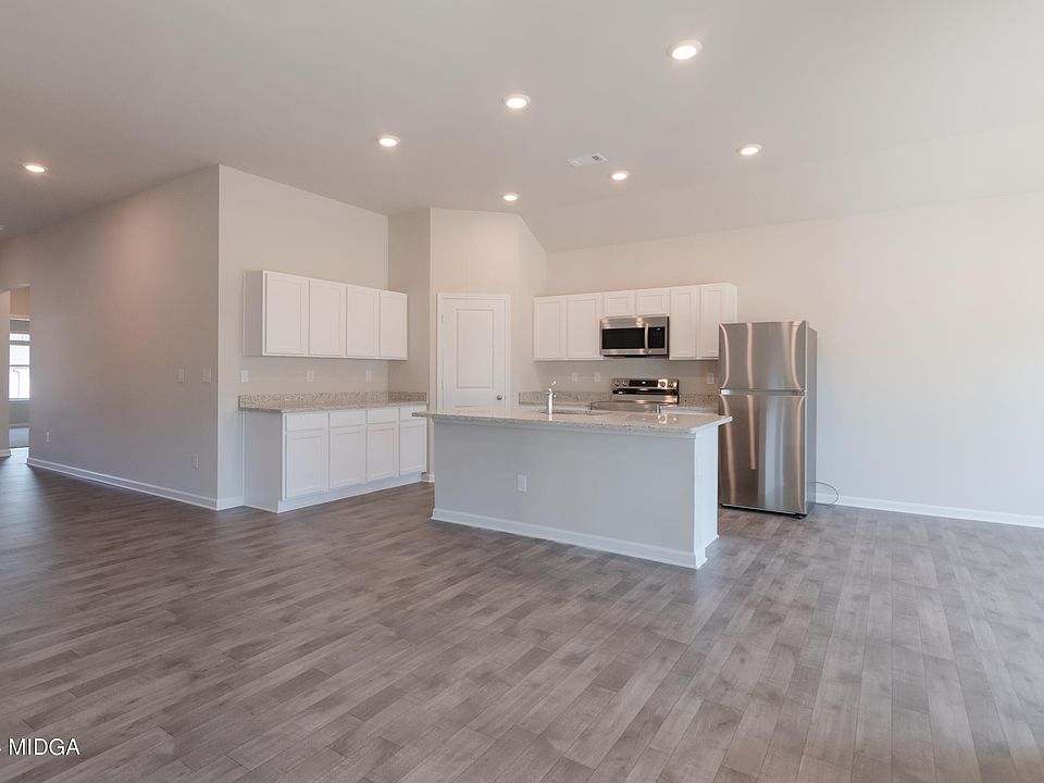 723 Walk, Byron, GA 31008 Zillow