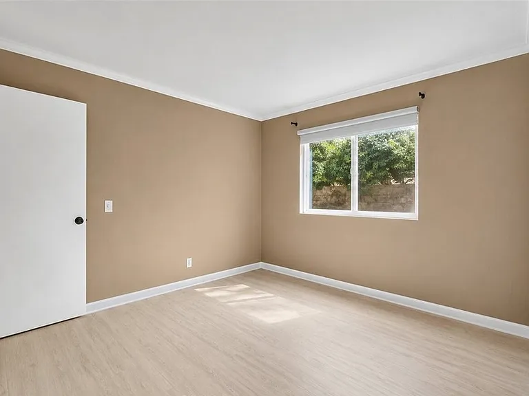 1625 S Grenoble Ave — Photo 20
