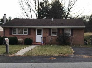 1902 Ranson St, Staunton, VA 24401