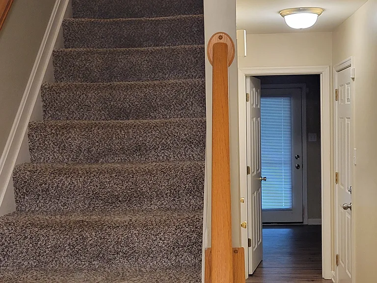 95 Effie Ln — Photo 8