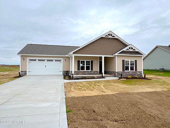 3rd image of 304 Fynloch Chase Drive