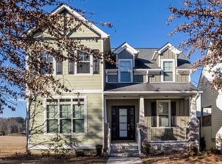 125 Concord Ct, Fayetteville, GA 30214