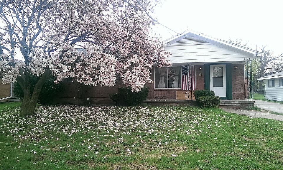 1st image of 2322 W Genesee Ave