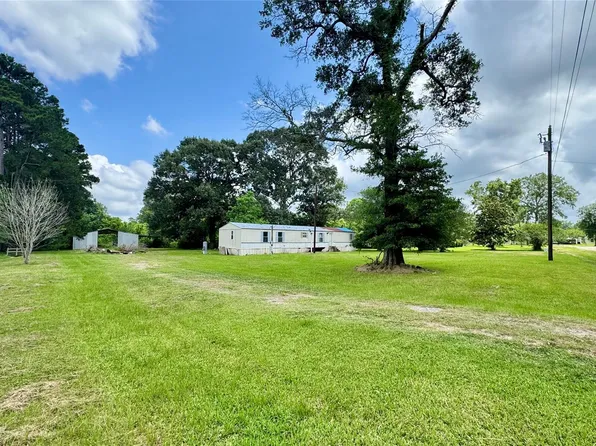 115 County Road 6421, Dayton, TX 77535