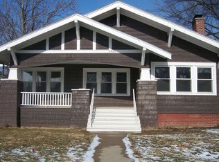 2582 Whitmore St, Omaha, NE 68112