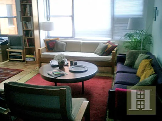 Rented by Halstead Real Estate | media 2