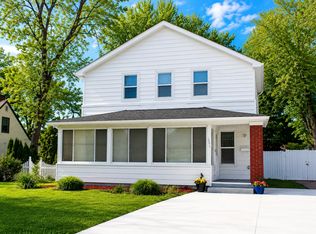 18476 Hazelwood St, Roseville, MI 48066