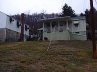 302 W Main St, West Newton, PA 15089