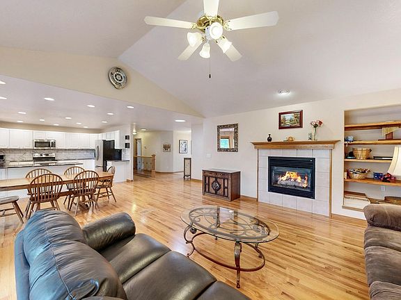 2nd image of 626 Gilgalad Way