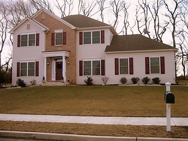 1st image of 1309 Foxview Dr