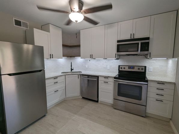 114 Scofield Ave #112
