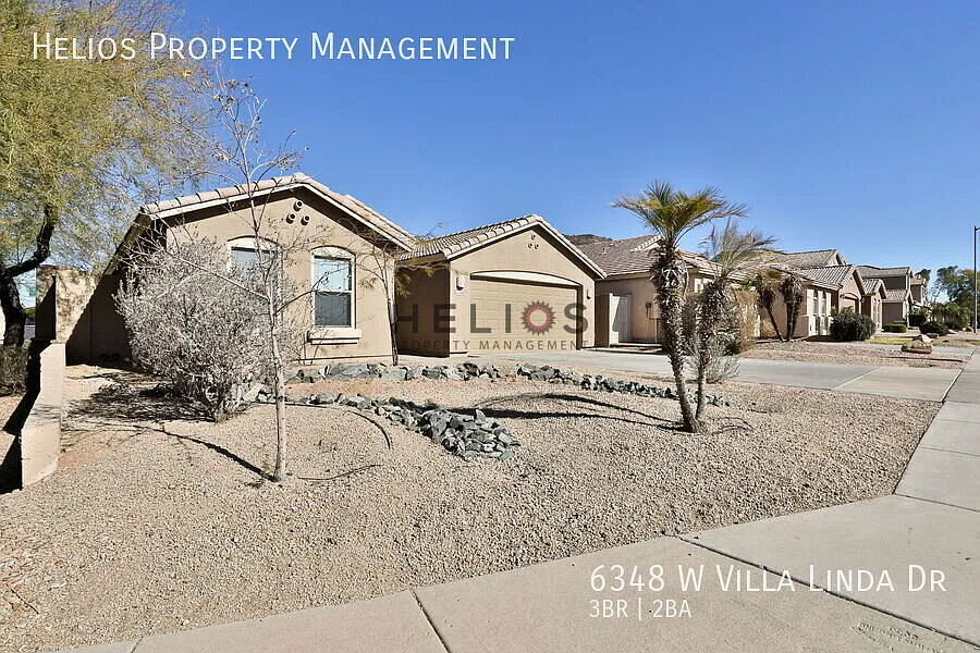 Charming 3-Bedroom Home with an Stunning Backyard in Glendale! — Photo 2