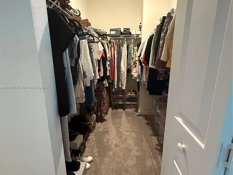 10273 SW 231st Ln — Photo 10