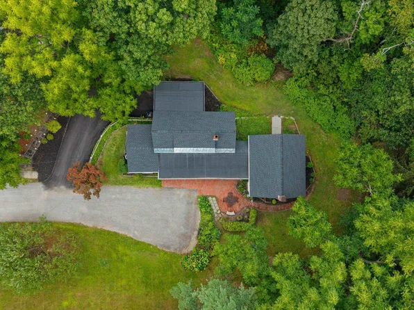 20 Morse Avenue, Nashua, NH 03060