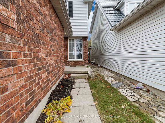 5th image of 77 Doyle Dr
