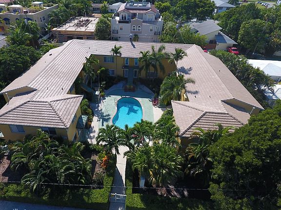 Screen Shot 2017-08-18 at 12.05.44 PM