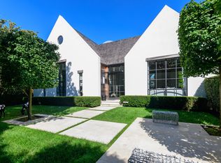 131 Post Ln, Southampton, NY 11968