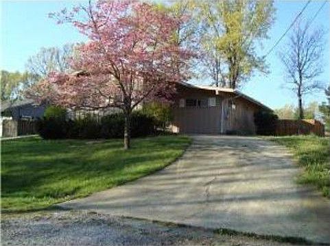 1st image of 3 Newport Cir