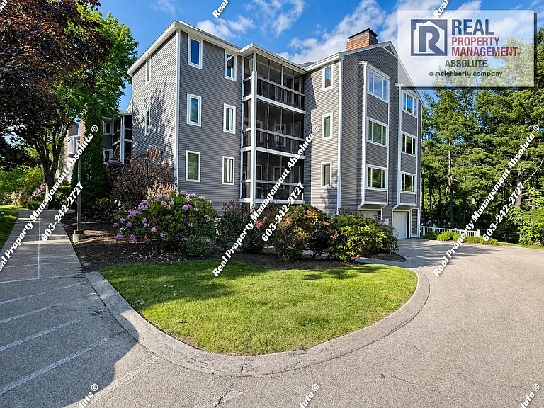 110 Coliseum Ave #108 — Photo 2