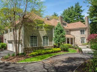 13 Farnham Way, Farmington, CT 06032