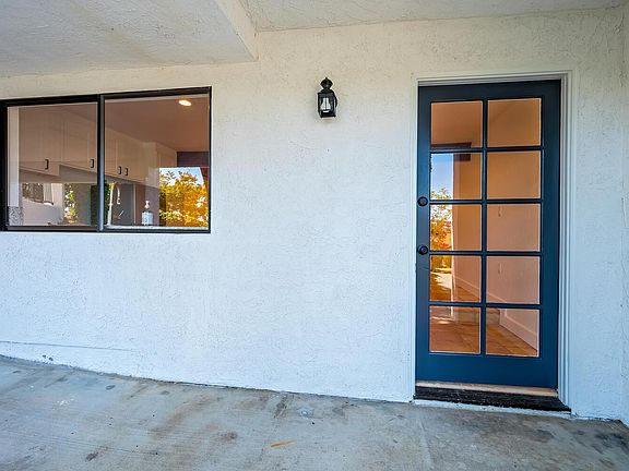 3rd image of 1200 Sandra Cir #B