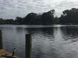 2337 Cedar Shores Cir, Jacksonville, FL 32210