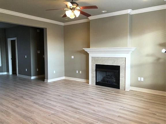 2nd image of 4174 N Meadow View Dr