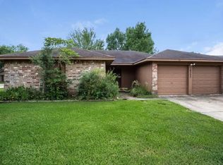 16303 Thistleglen Dr, Houston, TX 77095