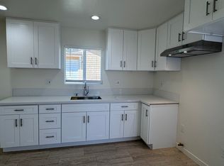 37924 Palm Vista Ave #B, Palmdale, CA 93550