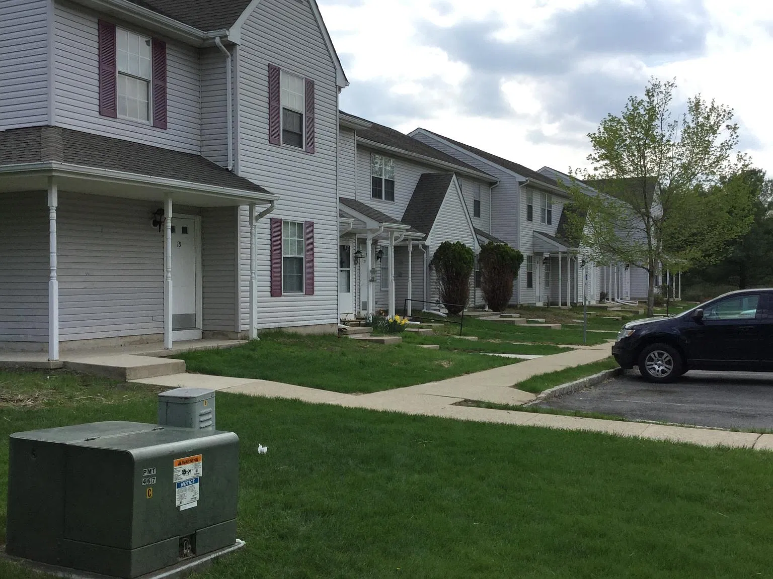 21 Bense Ct — Photo 1