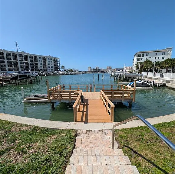 255 Dolphin Point #505 — Photo 2