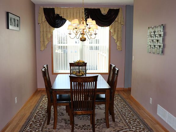 4th image of 224 Pine Hollow Dr