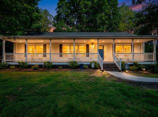 1044 Striper Ct, Moneta, VA 24121