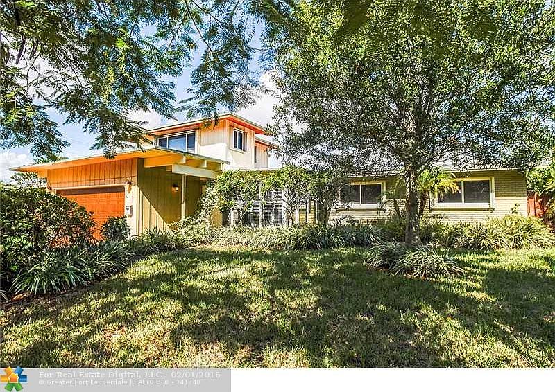 1st image of 807 NW 26th St