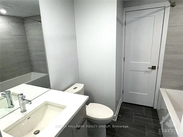 320 Mona Ave #B — Photo 15