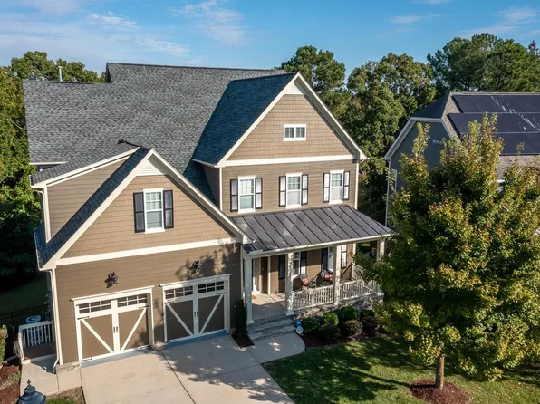 612 Albion Pl, Cary, NC 27519