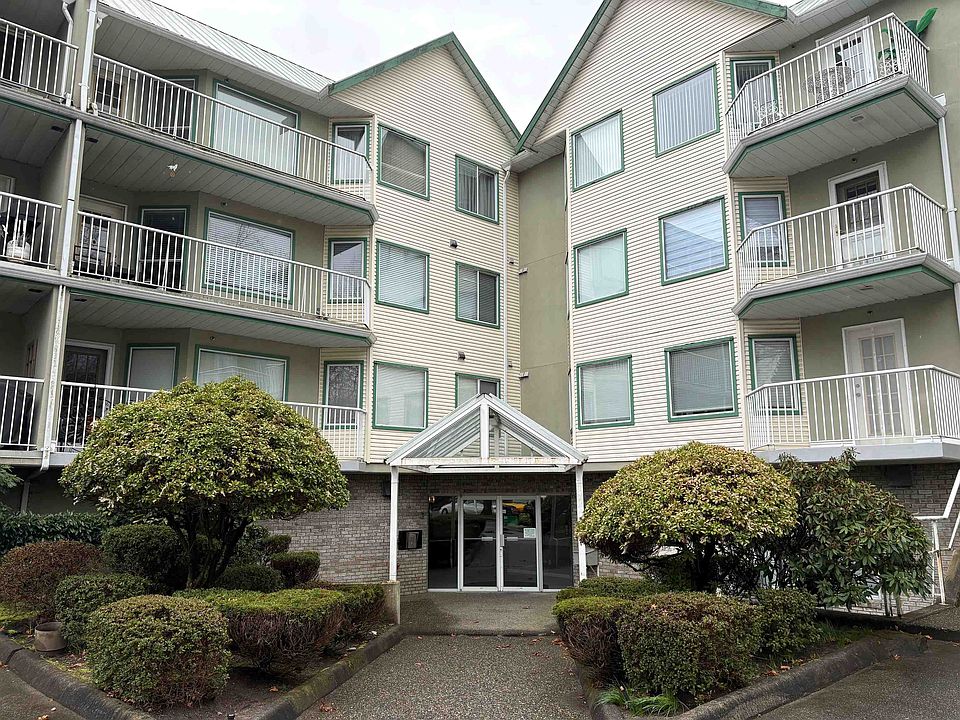 1st image of 19236 Ford Rd #114